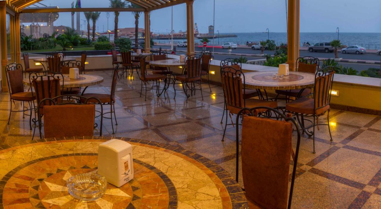 Hotel Al Borg Al Watheer à Jizan Extérieur photo